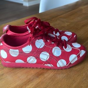 So cute polka dot sneaker